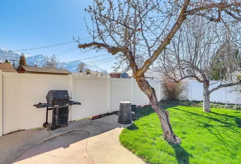 Charming Orem Home W/ Yard   Near Byu & Uvu!