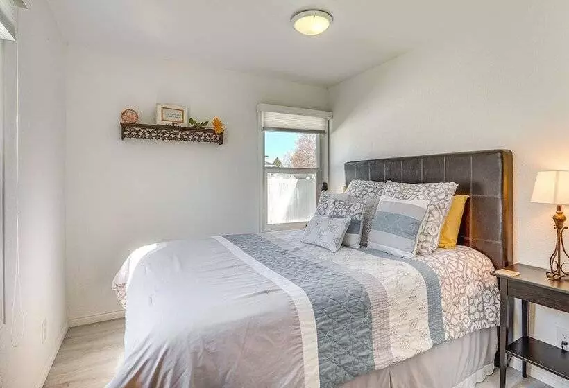 Charming Orem Home W/ Yard   Near Byu & Uvu!