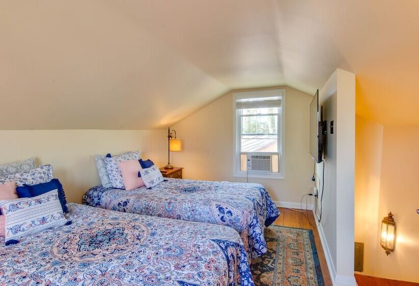 Cozy Chautauqua Lake Cottage W/ Shared Patio