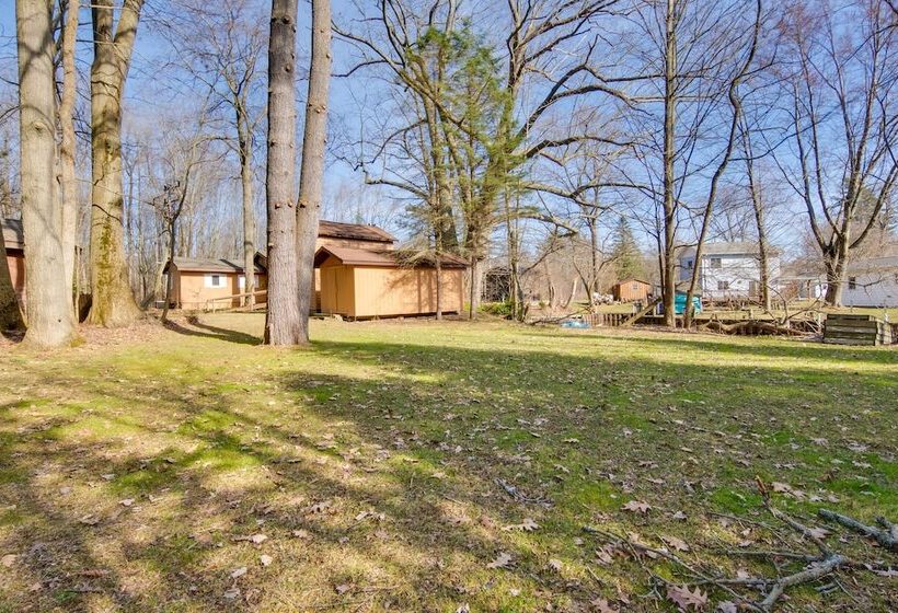 Cozy Chautauqua Lake Cottage W/ Shared Patio