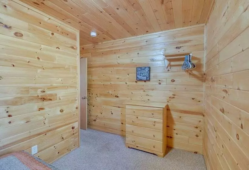 Fire Pit + Lake Access: Scenic Park Rapids Cabin