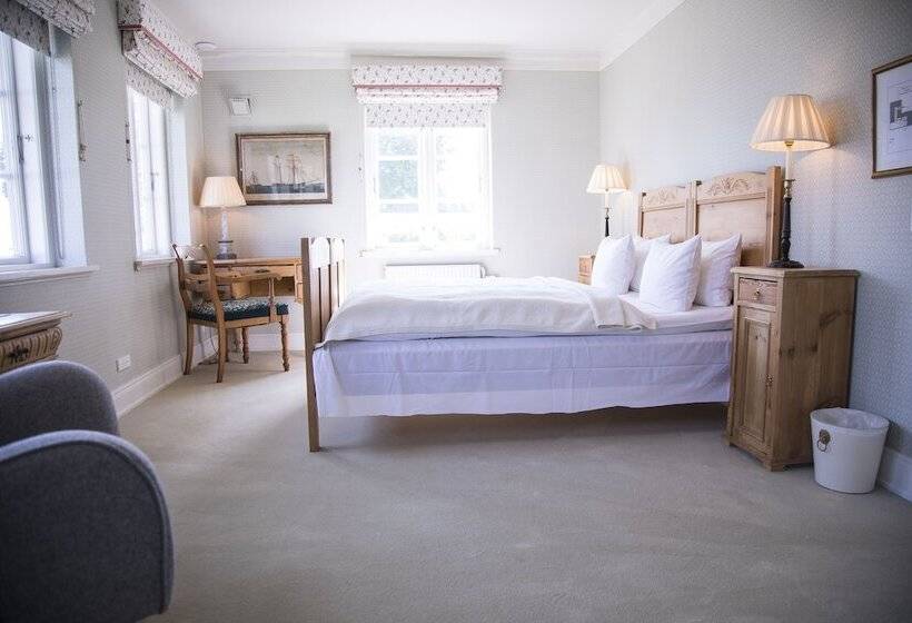 酒店 Ballebro Færgekro