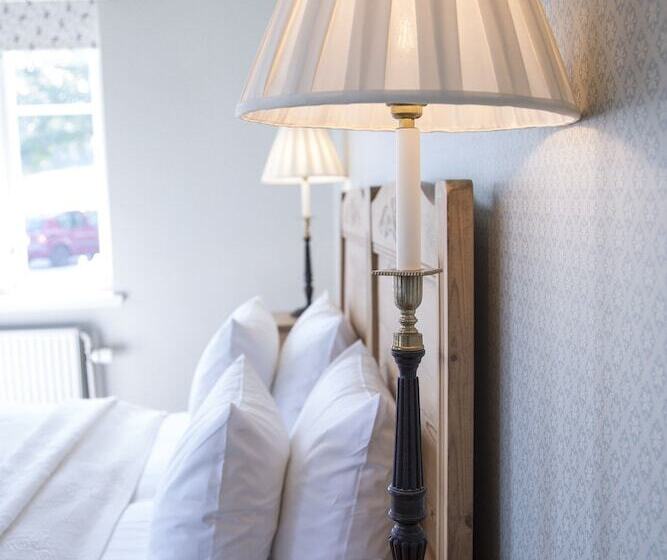 酒店 Ballebro Færgekro