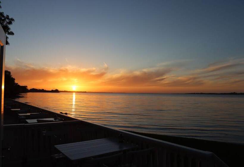 酒店 Ballebro Færgekro