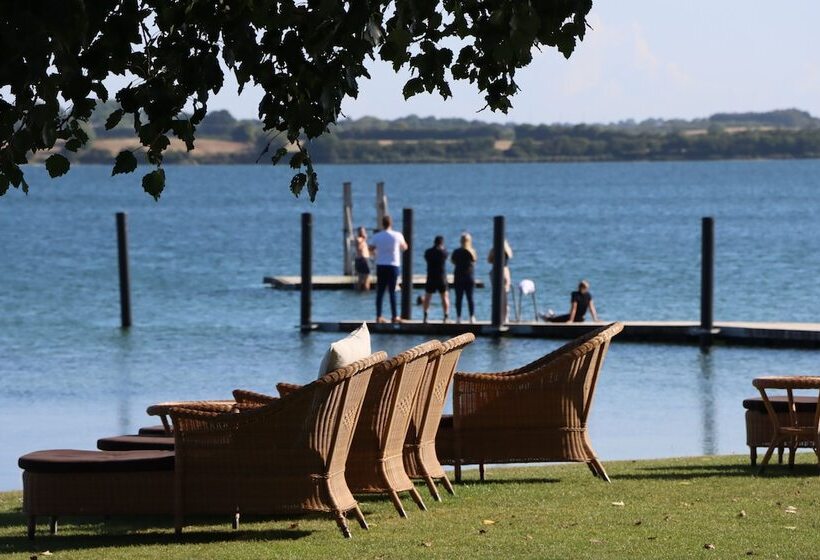 酒店 Ballebro Færgekro