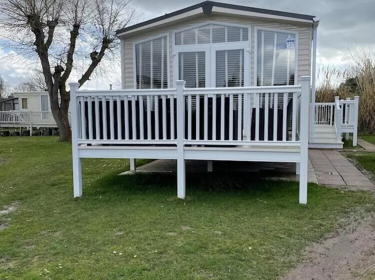 ホテル Captivating 2 Bed Lodge In Great Yarmouth