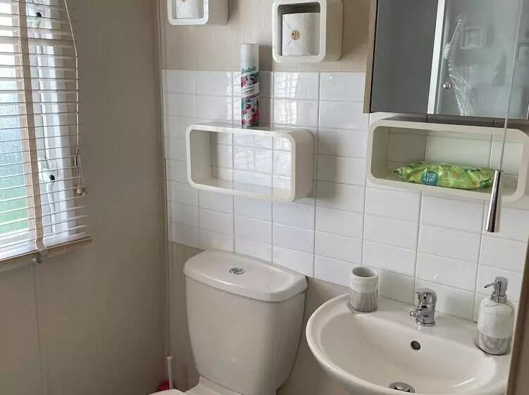 ホテル Captivating 2 Bed Lodge In Great Yarmouth