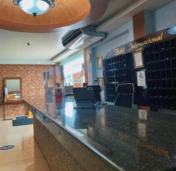 Hotel Internacional De Colon