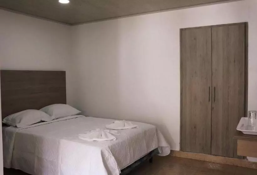 Hotelli Internacional De Colon