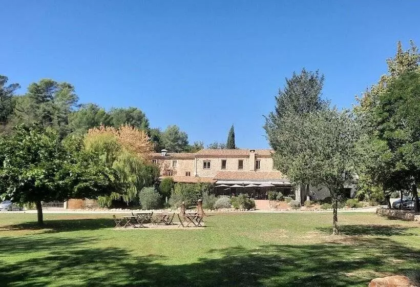 ホテル La Bastide De Montferrat