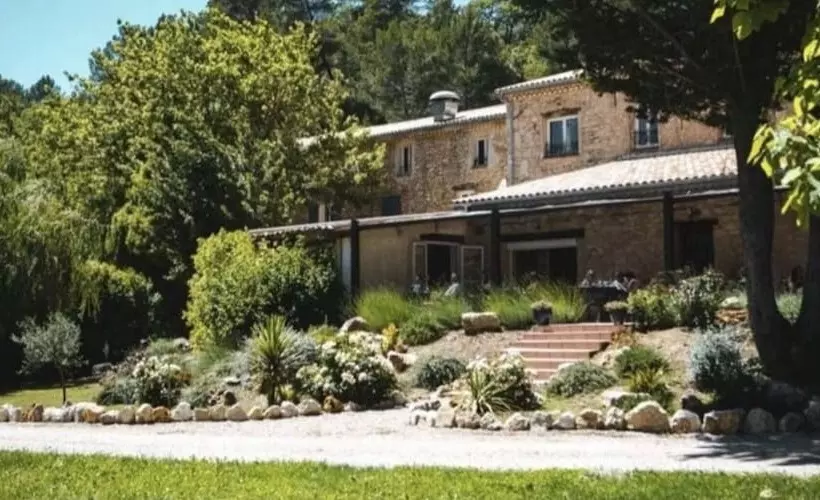 ホテル La Bastide De Montferrat