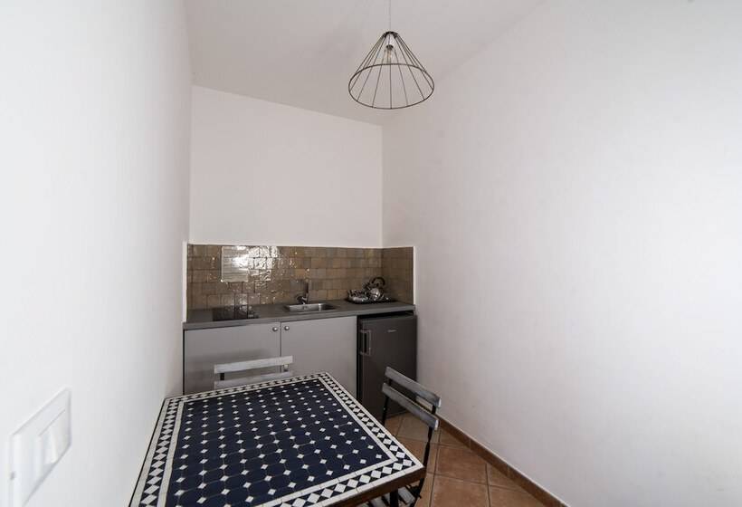 בית מלון כפרי Miramare Spotorno