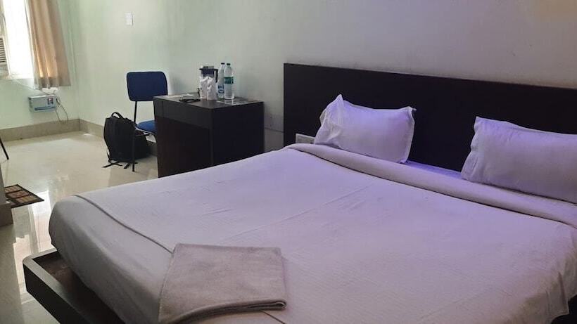 בית מלון כפרי Sandcity Balasore