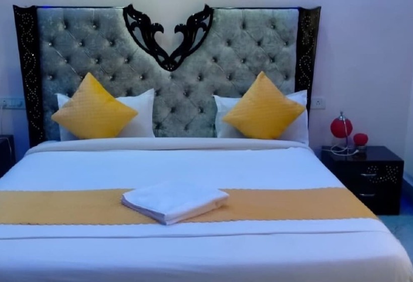 בית מלון כפרי Sandcity Balasore