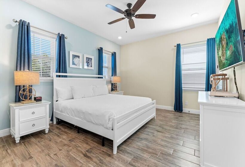 Margarita Porch Paradise