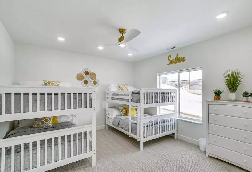 Modern & Spacious Garden City Home W/ Pool Access!