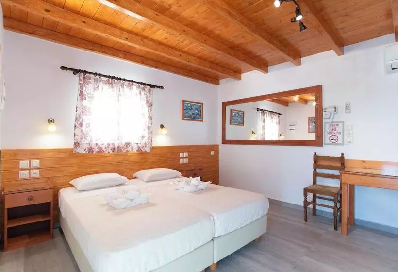 Majatalo Room In Apartment   Third Floor With Sea View Double Or Twin Room With Private Terrace