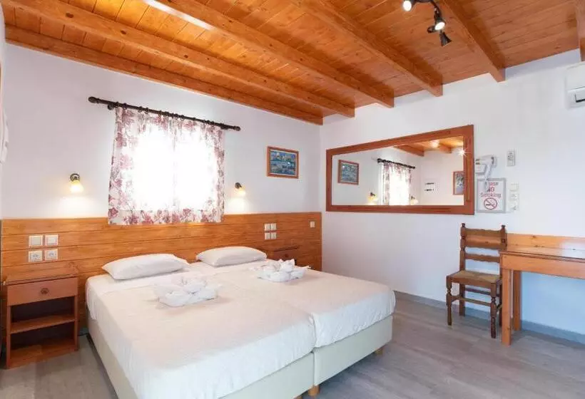 Majatalo Room In Apartment   Third Floor With Sea View Double Or Twin Room With Private Terrace