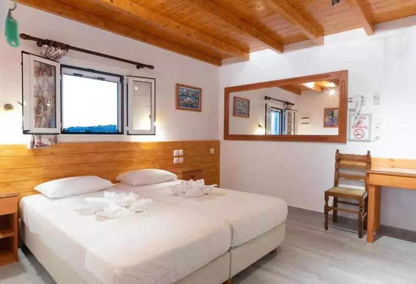 Majatalo Room In Apartment   Third Floor With Sea View Double Or Twin Room With Private Terrace