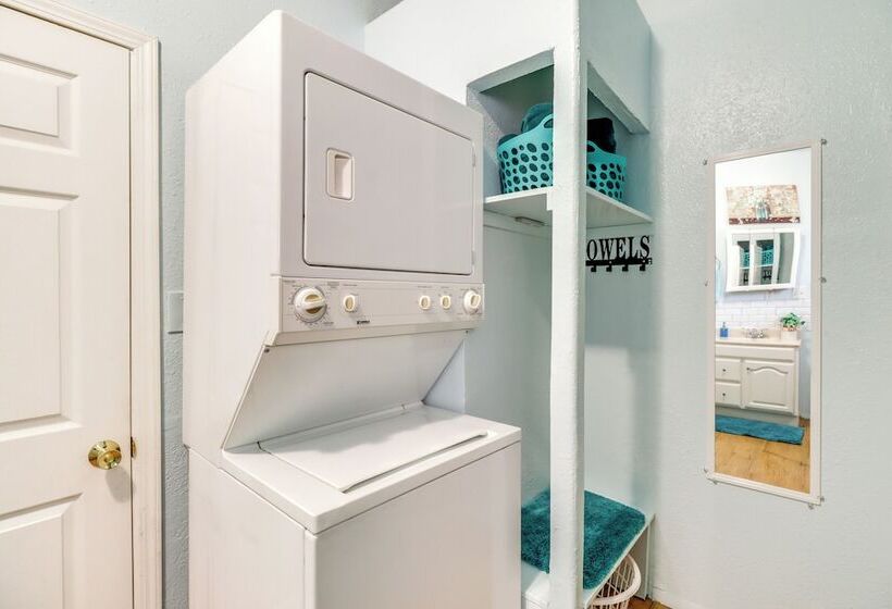 Pet Friendly Chilcoot Cottage On 34 Acres!