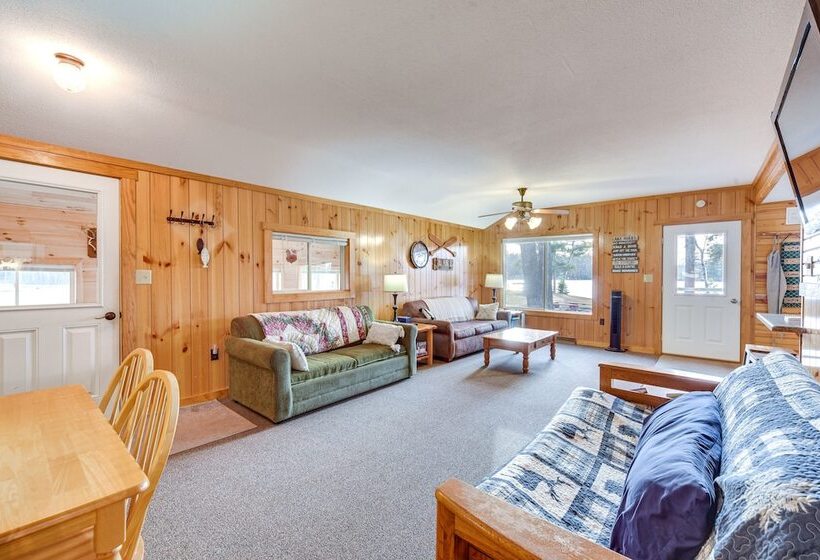 Pet Friendly Couderay Cabin W/ Boat Dock + Grill!