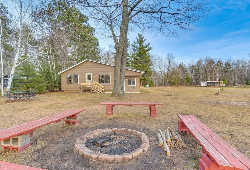 Pet Friendly Couderay Cabin W/ Boat Dock + Grill!