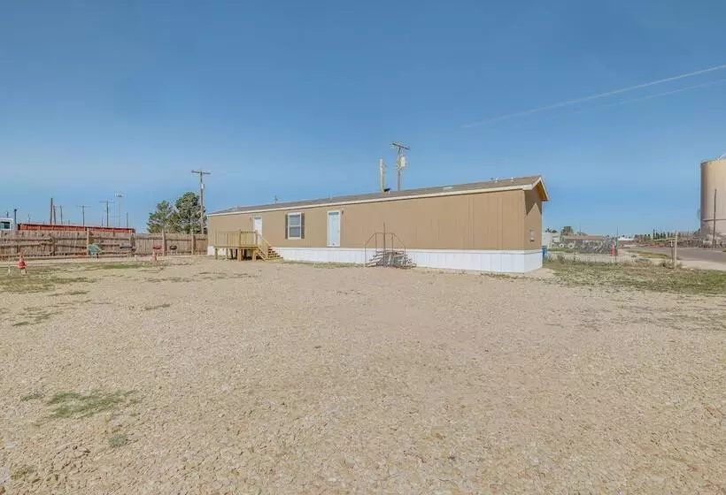 Remote Texas Group Retreat W/ Free Wifi!