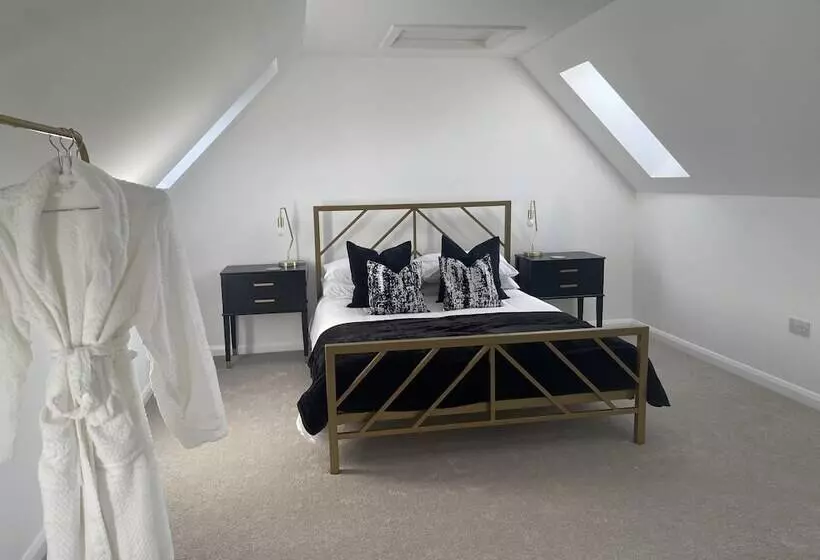 Residenssi Inverness Luxury Highland Nc500 Hideaway