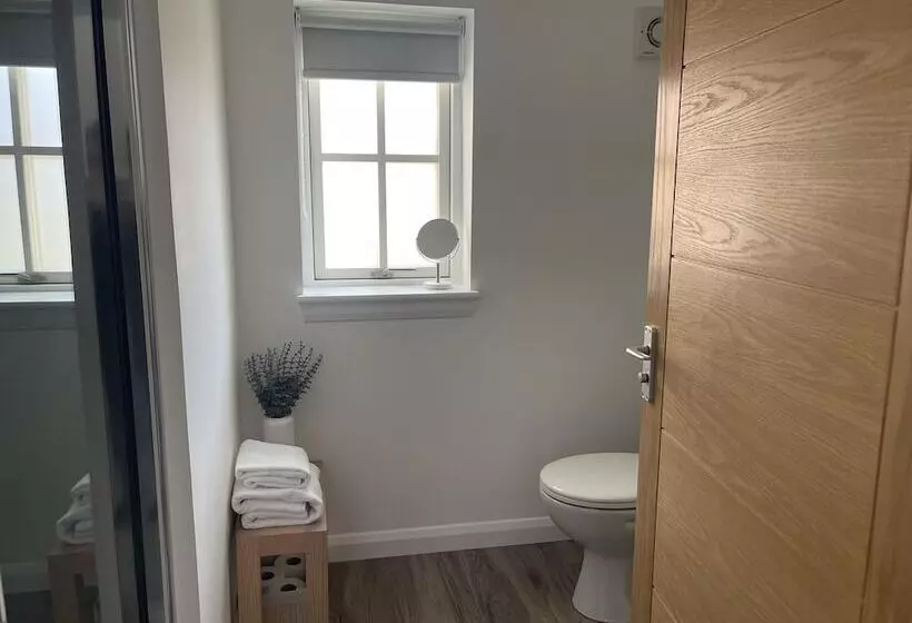 Residenssi Inverness Luxury Highland Nc500 Hideaway