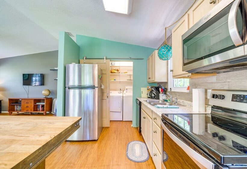 Riverfront Inglis Duplex W/ Shared Dock & Fire Pit