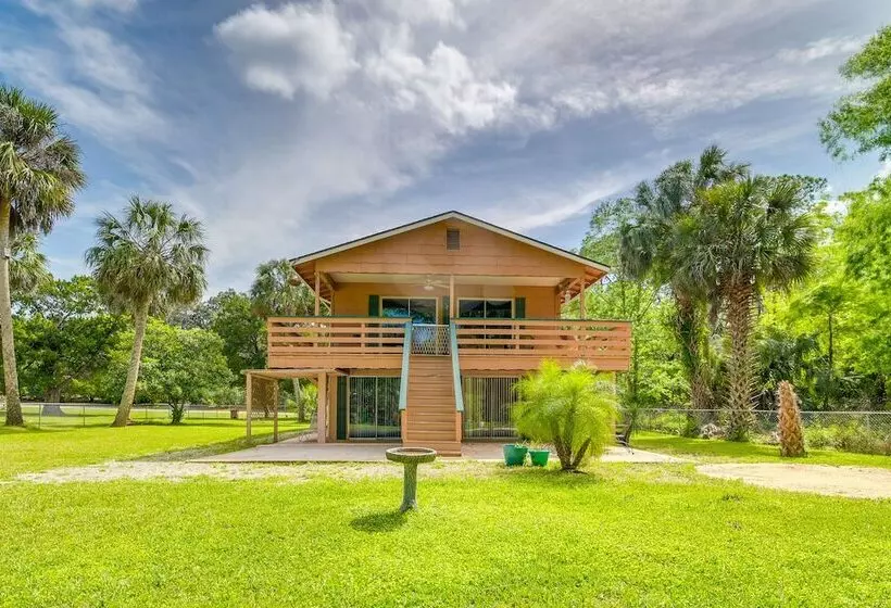 Riverfront Inglis Duplex W/ Shared Dock & Fire Pit