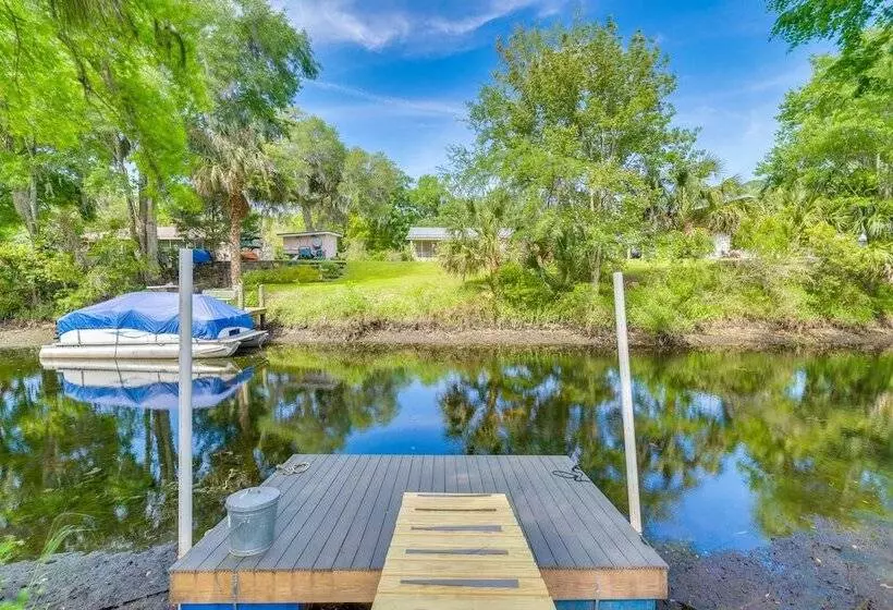 Riverfront Inglis Duplex W/ Shared Dock & Fire Pit
