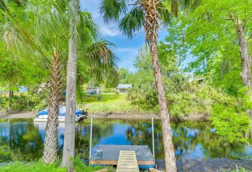 Riverfront Inglis Duplex W/ Shared Dock & Fire Pit