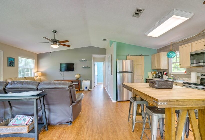 Riverfront Inglis Duplex W/ Shared Dock & Fire Pit