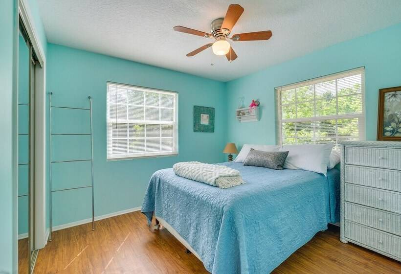 Riverfront Inglis Duplex W/ Shared Dock & Fire Pit