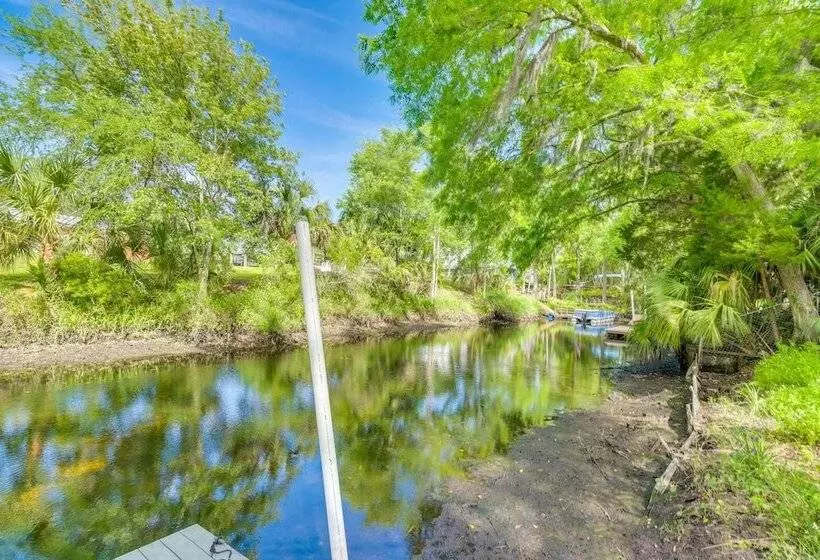Riverfront Inglis Duplex W/ Shared Dock & Fire Pit
