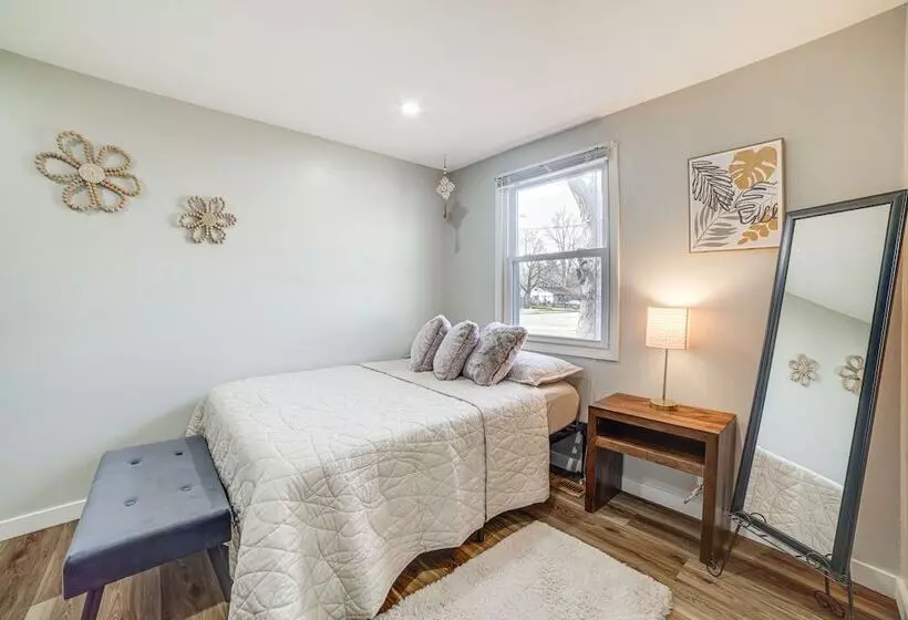 South Bend Home W/ Gas Grill Near Universities!