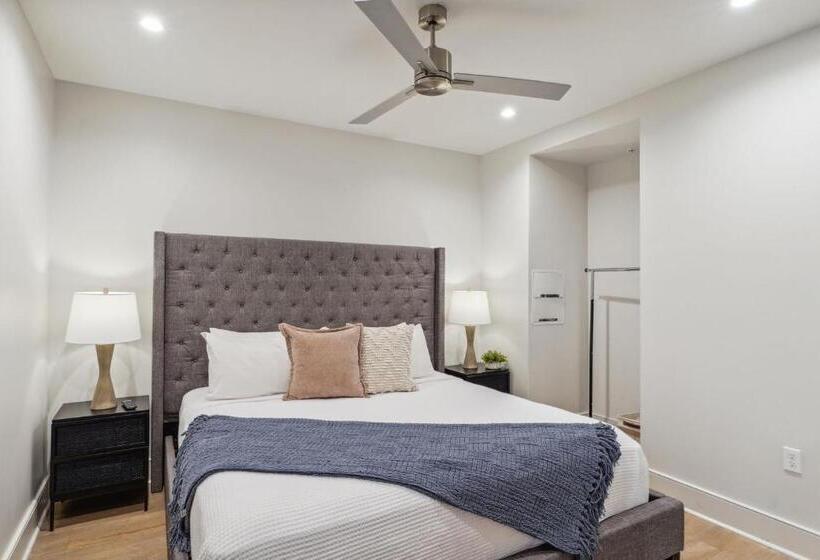 The Eleanor New Orleans