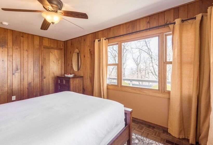 Asher By Avantstay Mountain Escape + Pool/spa