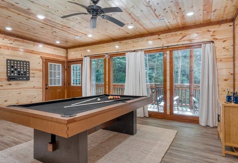 Bluebell By Avantstay Incredible Views W/ Large Balcony & Indoor Pool!