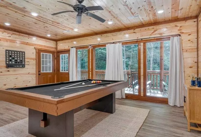 Bluebell By Avantstay Incredible Views W/ Large Balcony & Indoor Pool!
