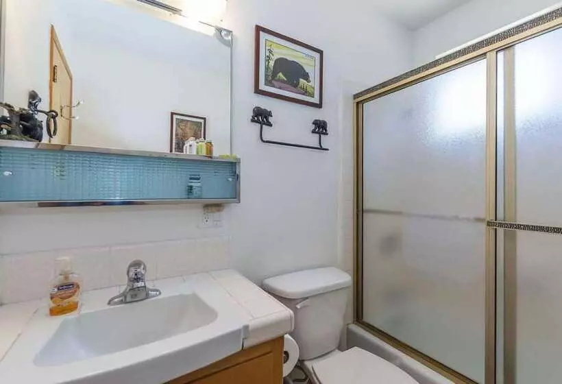 Classic Lake House By Avantstay Large Property On The Lake! W/ Hot Tub