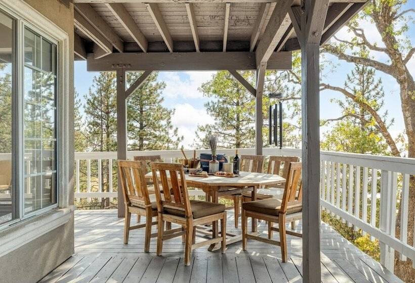 Enchanted Forest By Avantstay Indoor Hot Tub!