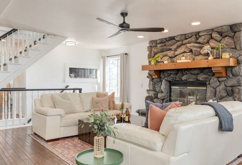 Enchanted Forest By Avantstay Indoor Hot Tub!