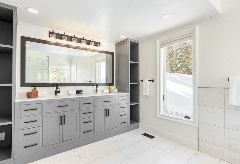 Explorer By Avantstay Close To Slopes! Game Room, Guest Suite, Hot Tub