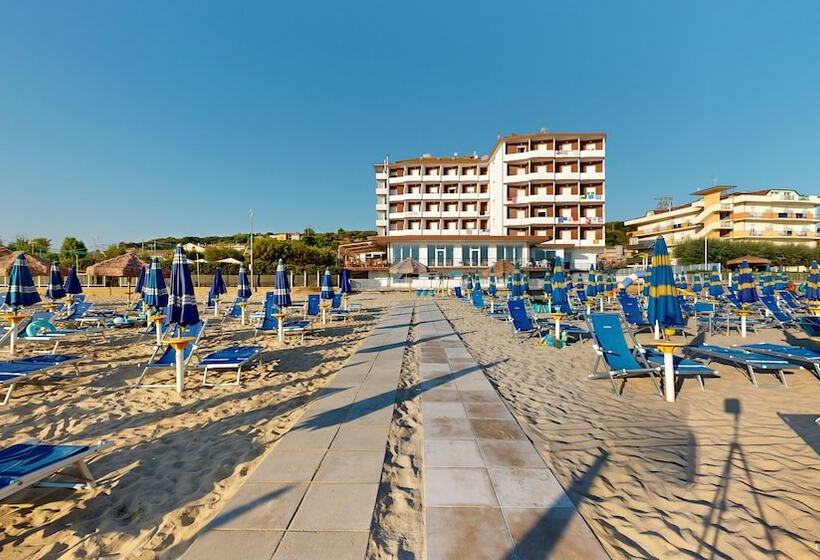 客栈  Aurum Ortona