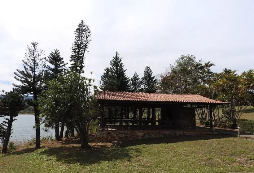 簡易ホテル Pousada Recanto Do Turvo