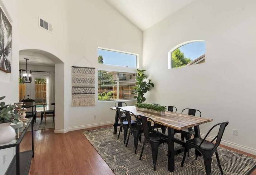 Indio Escape By Avantstay Stunning Home In Coachella W/ Pool & Hot Tub