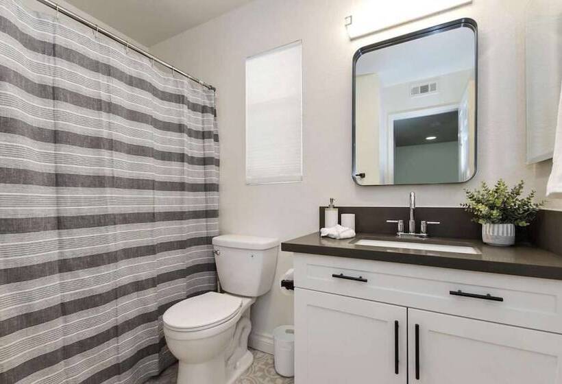 Indio Escape By Avantstay Stunning Home In Coachella W/ Pool & Hot Tub