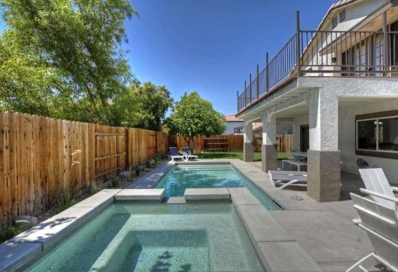Indio Escape By Avantstay Stunning Home In Coachella W/ Pool & Hot Tub